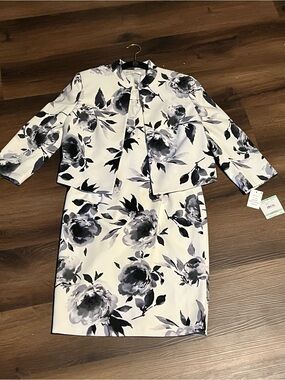 Kasper White Midi Dress and Cropped Jacket with Black Floral Print